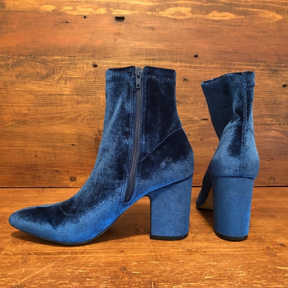 Steve Madden Shoes - Steve Madden Velvet Boots-NWOT